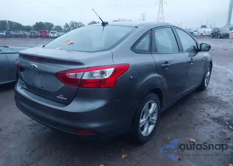 2014 Ford Focus Se from USA, damaged, VIN 1FADP3F23EL310887